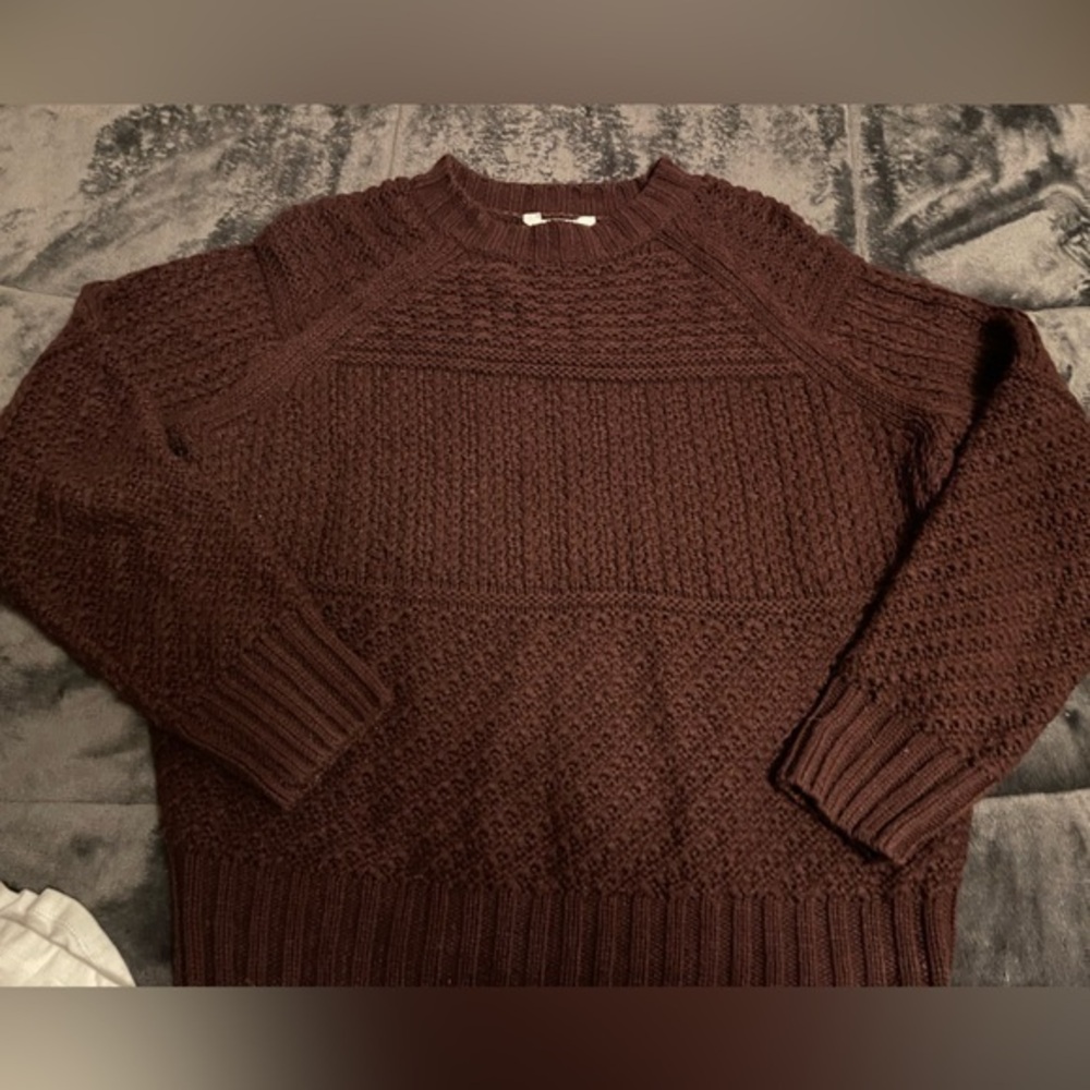 Time & Tru Sweater Size Small